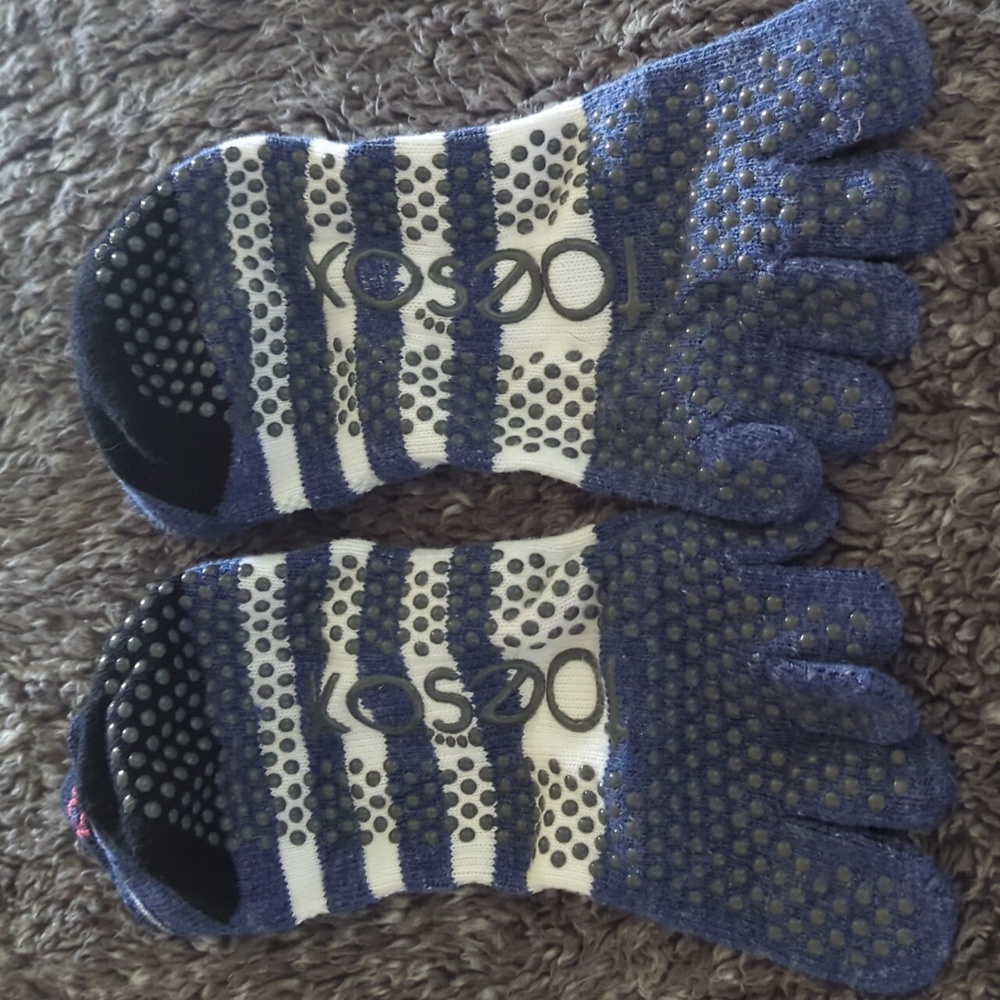 Pilates Yoga Grip Socks Toesox - Picture 2 of 4